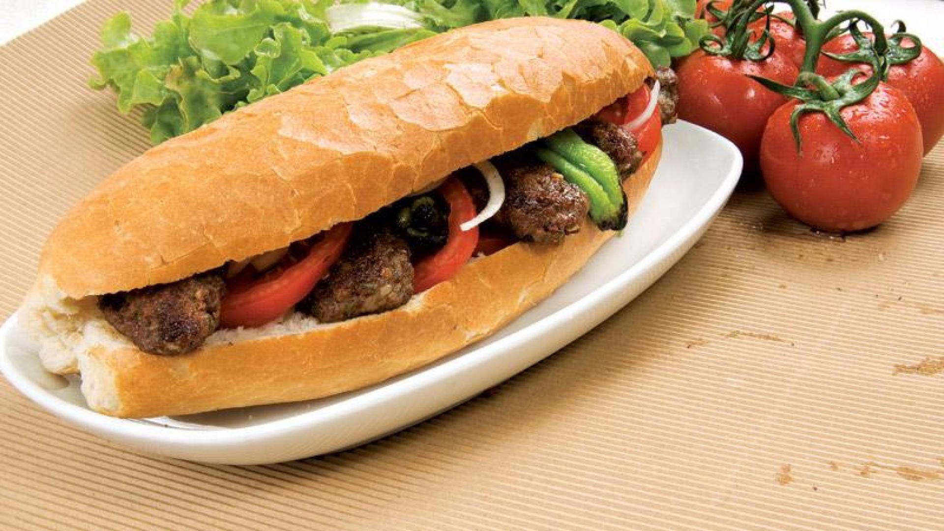 Bütün Ekmek Köfte